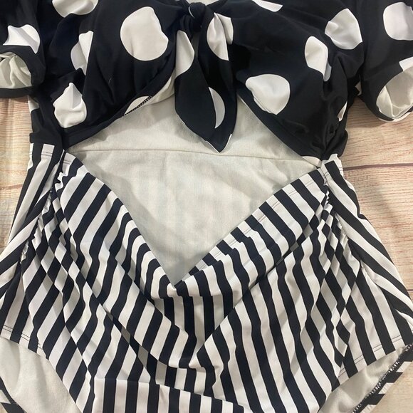 Tabitha Brown For Target Women's One Piece Swimsuit - 18W - Picture 2 of 11